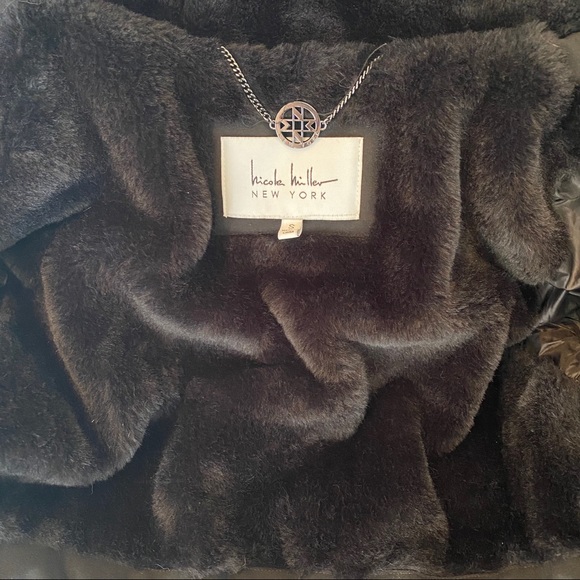 Nicole Miller Black Fur Trim Black Hooded Jacket - Picture 6 of 7